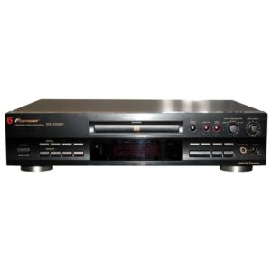 GRAVEUR CD PIONEER PDR-555RW